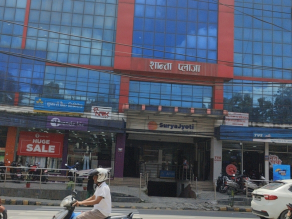 Office Space Available For Rent In Ratopul