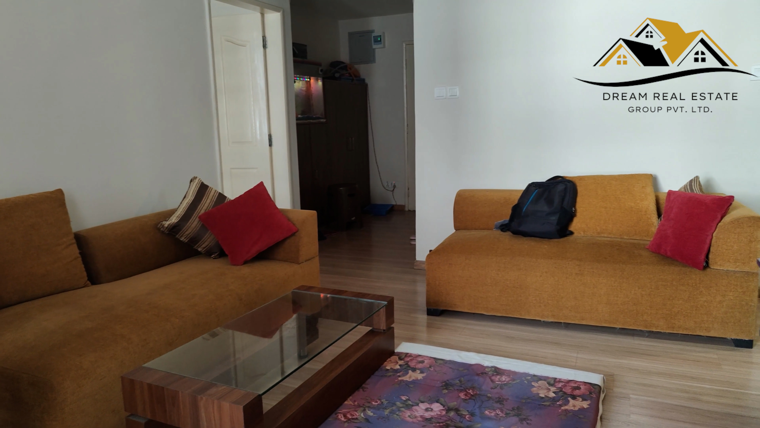 ss2 Downtown Apartment