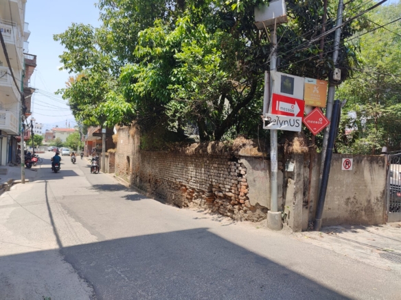 Land for Sale in Gahana Pokhari, Hadigaun