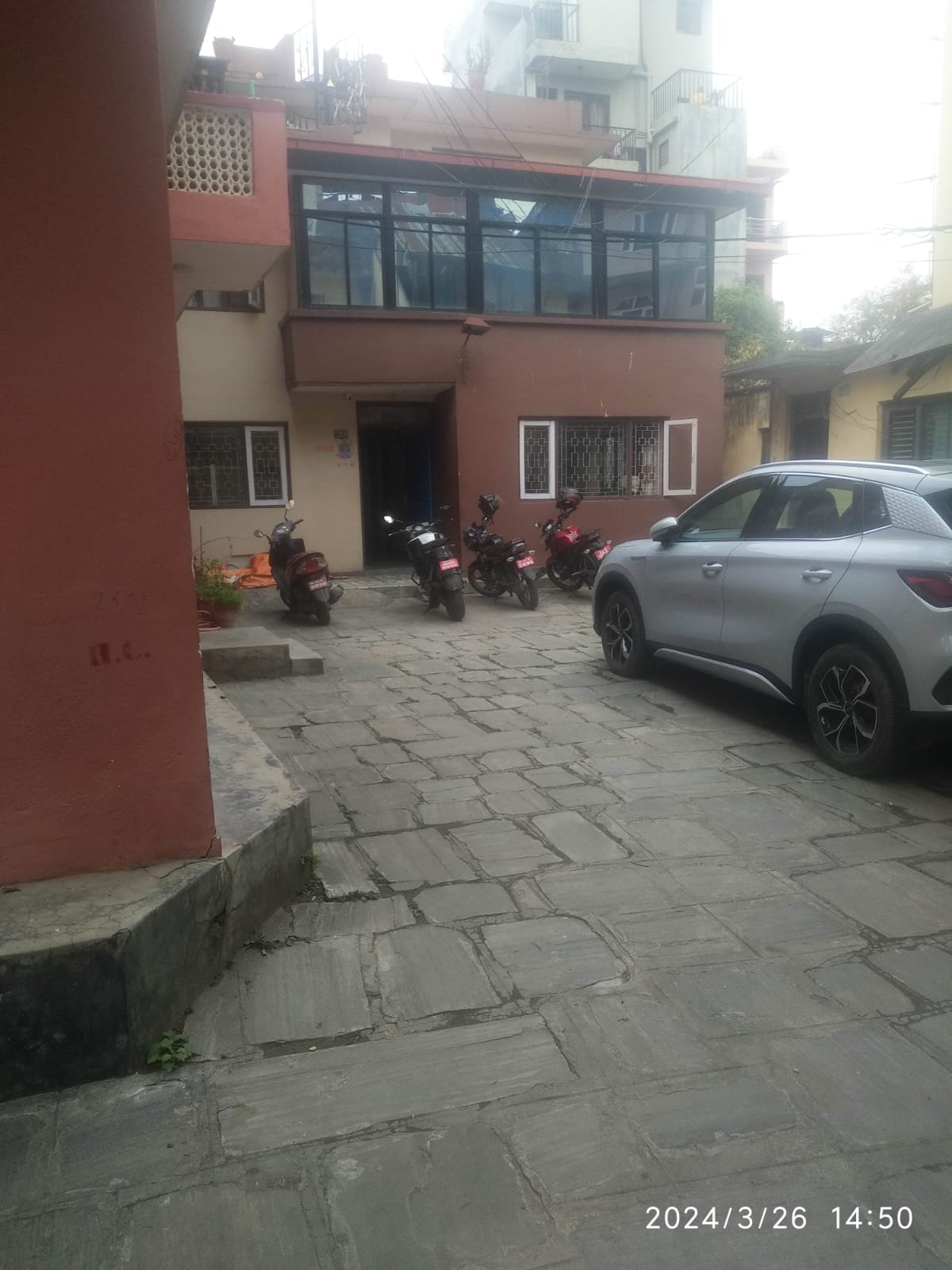 WhatsApp Image 2025-05-04 at 17.39.22_20c93197 Old House for Sale in Chhetrapati