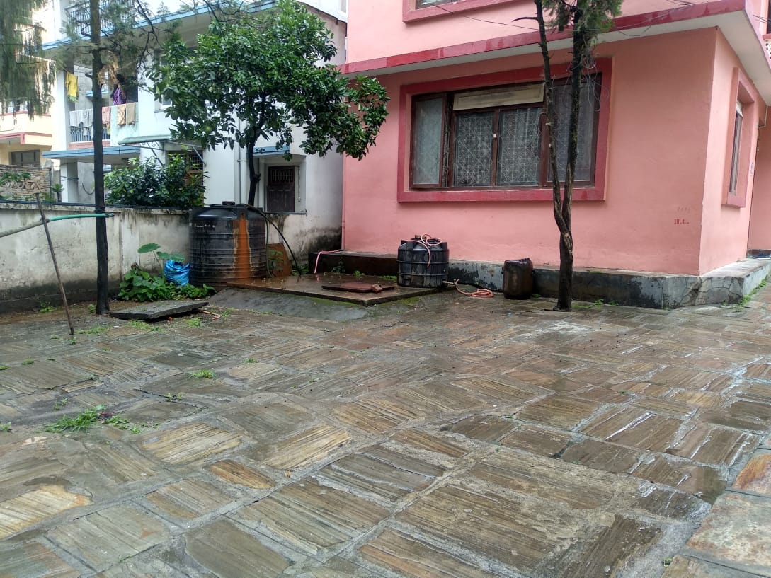 WhatsApp Image 2025-05-04 at 17.39.24_48cddda1 Old House for Sale in Chhetrapati